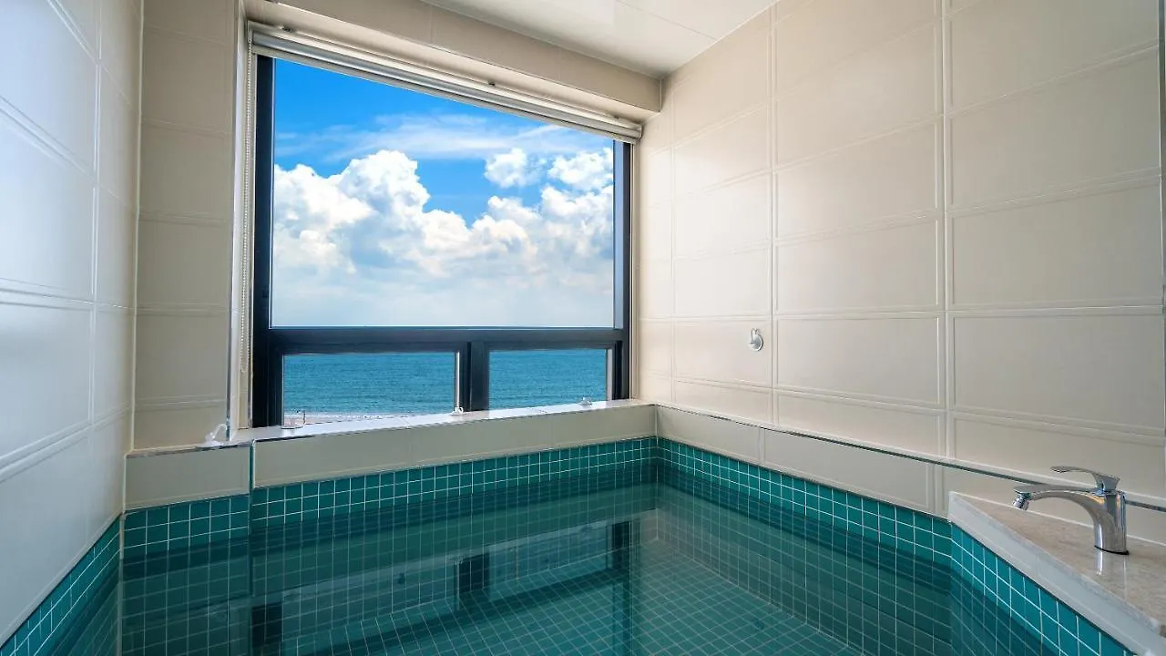 Busan Graysands