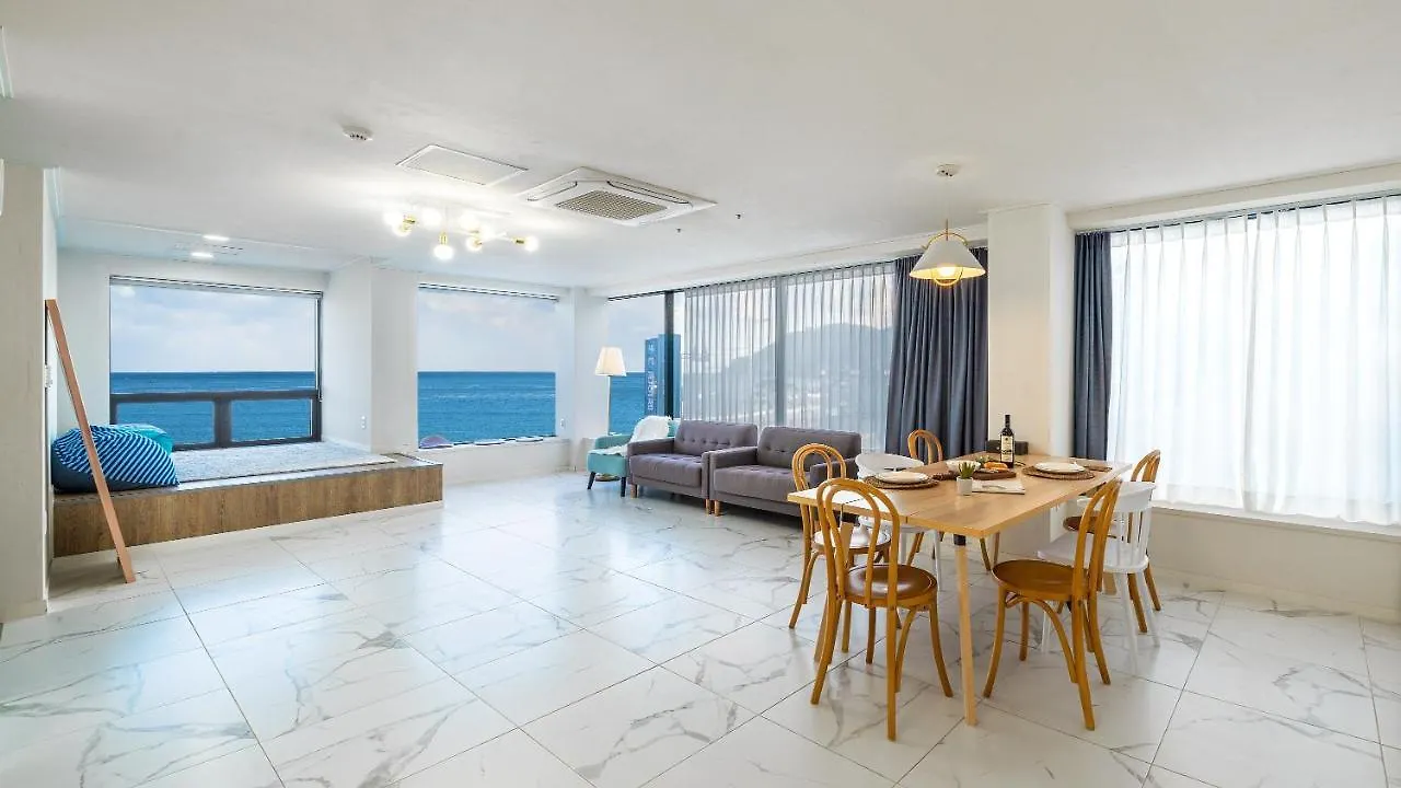 Villa Busan Graysands